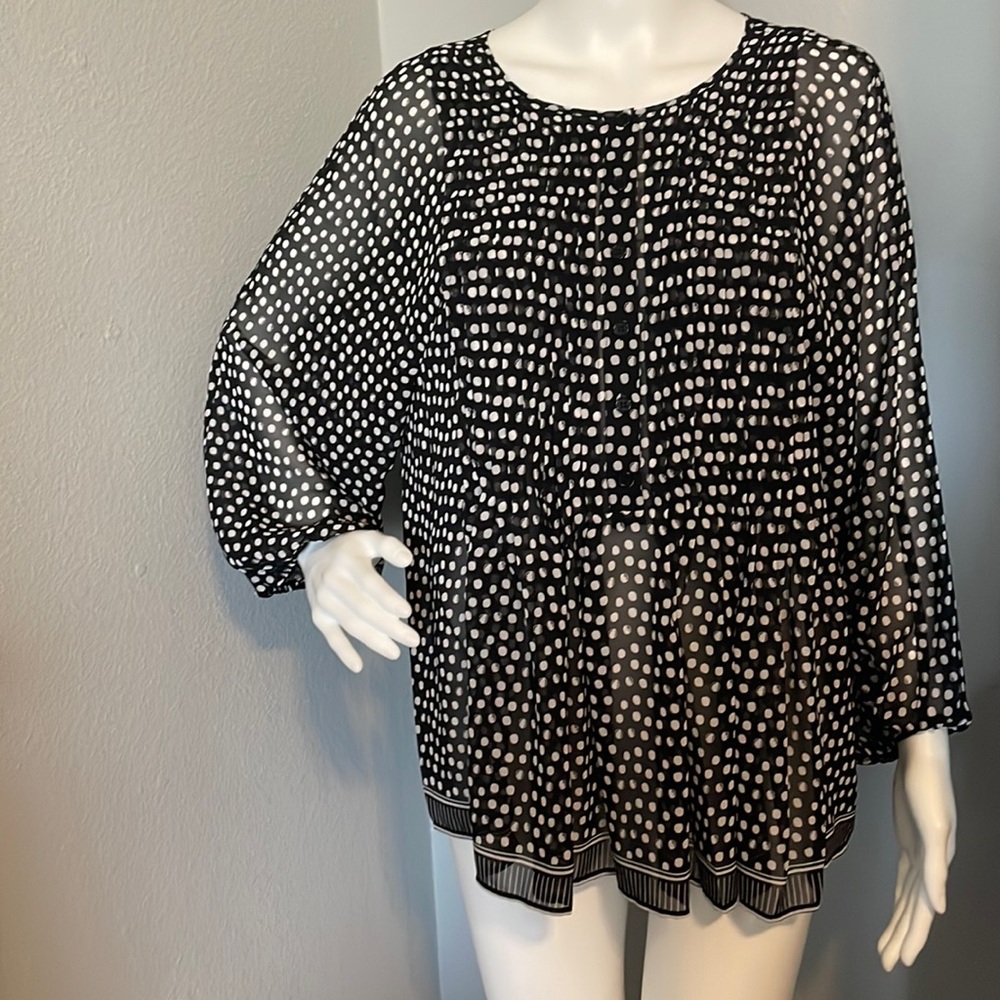 MAX EDITION BLACK AND WHITE SHEER DRESS BLOUSE SZ LARGE
